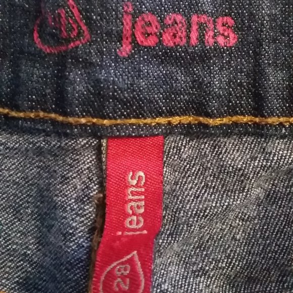 Dark Blue Jeans with pockets -by 28 Jeans - Picture 4 of 5